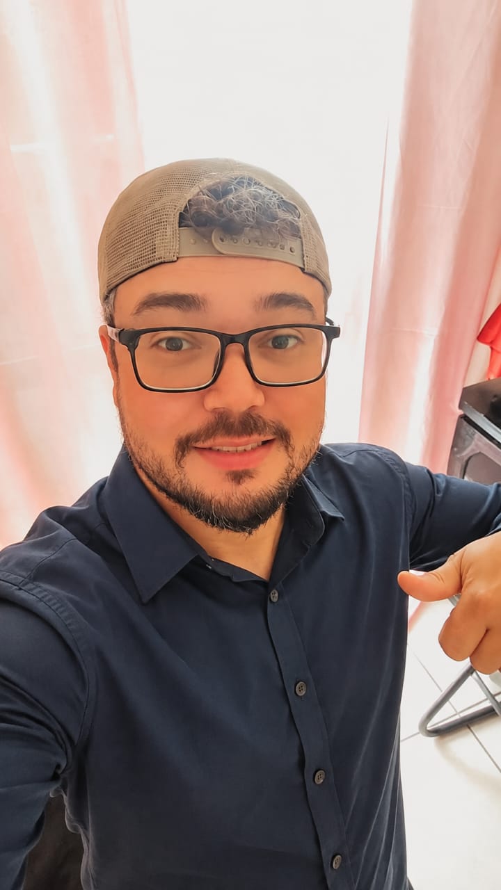 Jhonatan Cleber, tutor do OneSystem™